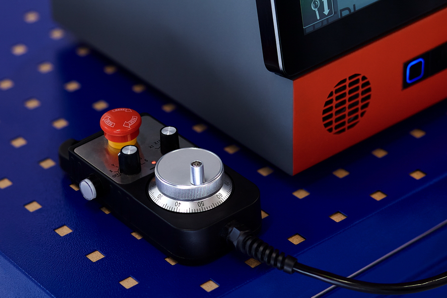 Hardware and Software Simulator for Three-Axis CNC Milling Machine screenshot 7
