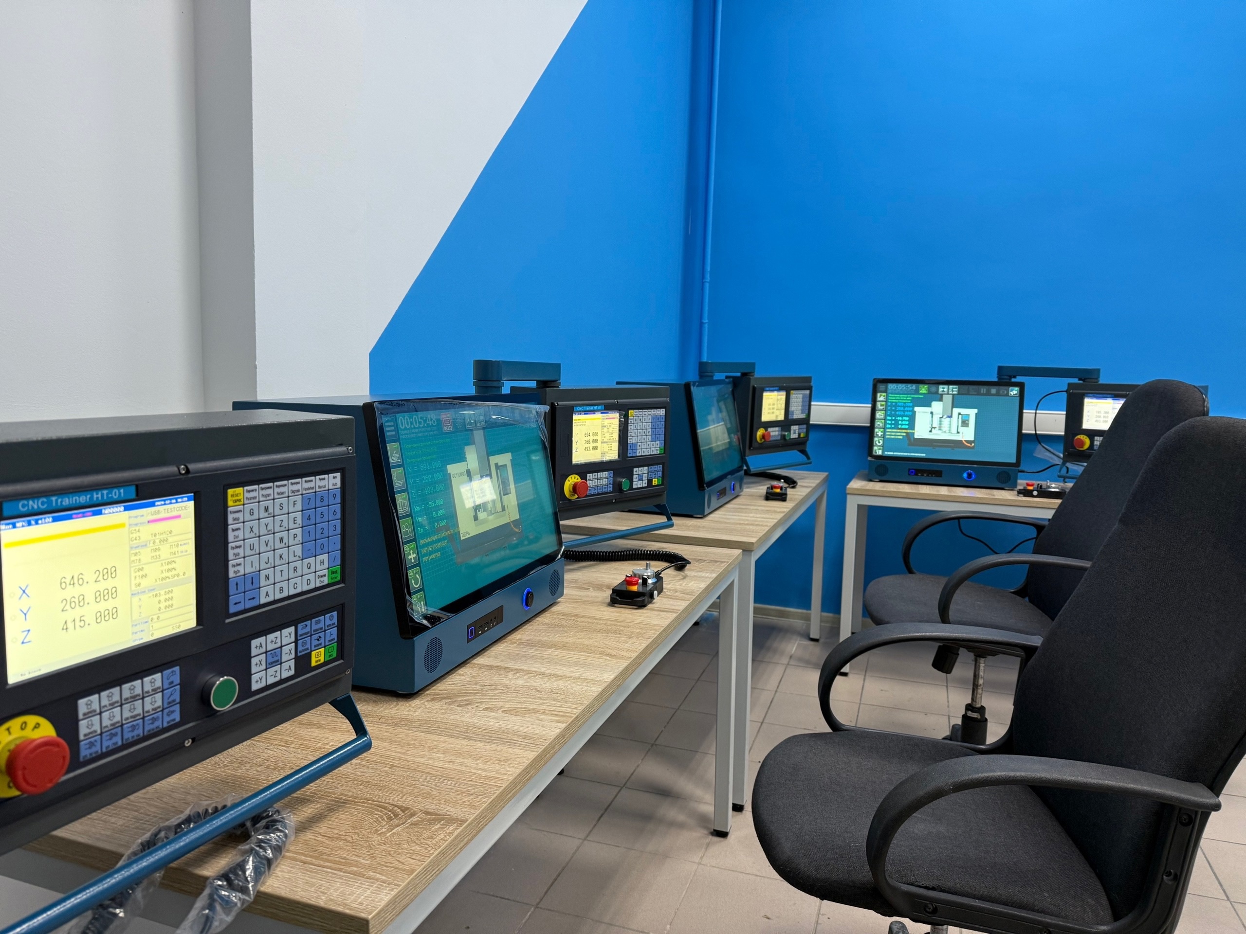 Hardware and Software Simulator for Three-Axis CNC Milling Machine screenshot 29